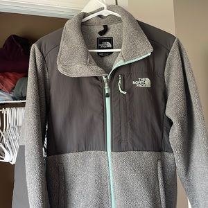 The North Face Fleece Jacket - Medium